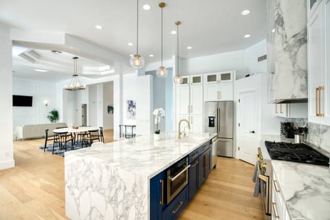 Prestige Estate: Unparalleled Luxury Experience