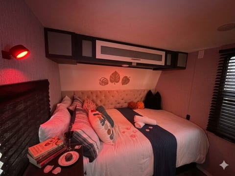 Your Fancy Oasis in the heart of Ft. Lauderdale. image 2