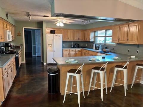 9 Palms Beach House image 4
