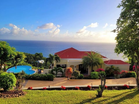 Ahhhhh. Tropical Paradise awaits you at Morningstar Studio Villa