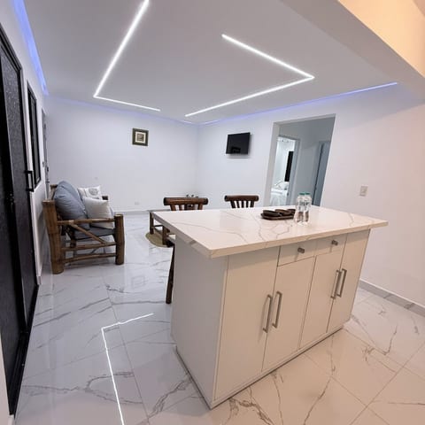Sunrise Ocean Views - Private Rooftop - BBQ - Near SDQ
