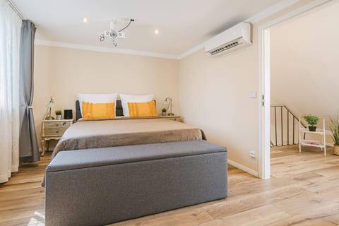 Stylisches Loft mit 2 Bädern & AC