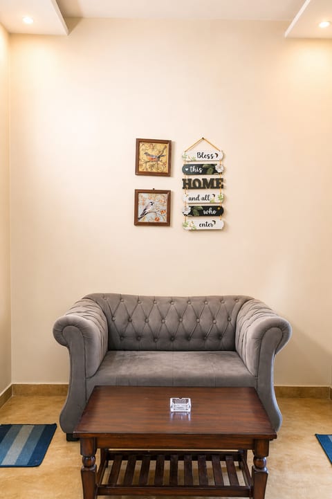 Stay Royal BNB Kharar 2bhk First Floor