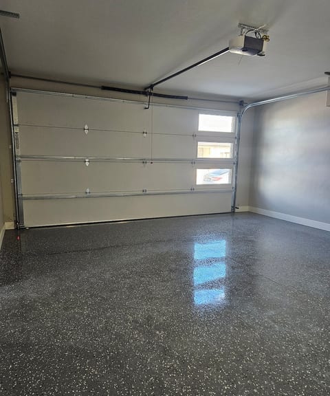 Monthly, insurance housing, corporate housing image 4