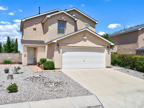 Casa Tranquila - A Safe Albuquerque Stay