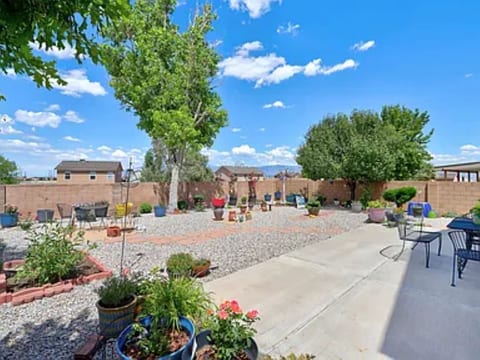 Casa Tranquila - A Safe Albuquerque Stay