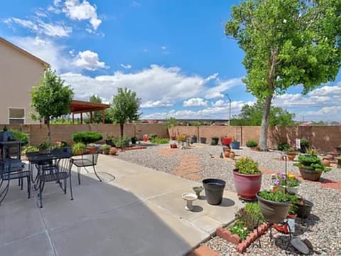 Casa Tranquila - A Safe Albuquerque Stay