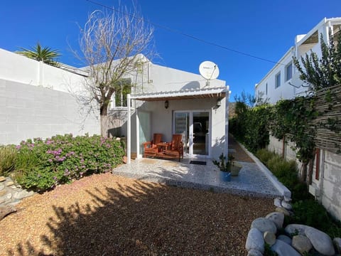 Secluded Idil in the Heart of Kommetjie image 2