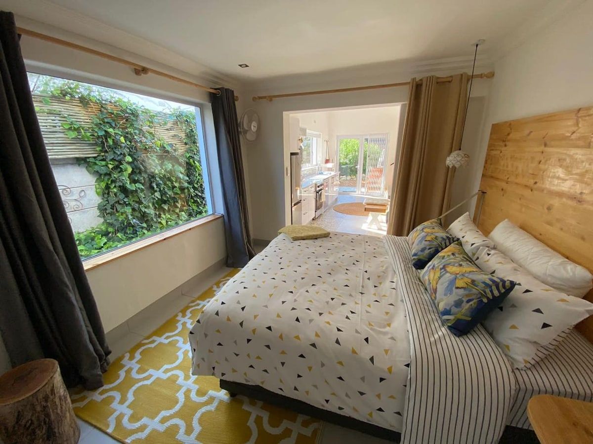 Secluded Idil in the Heart of Kommetjie