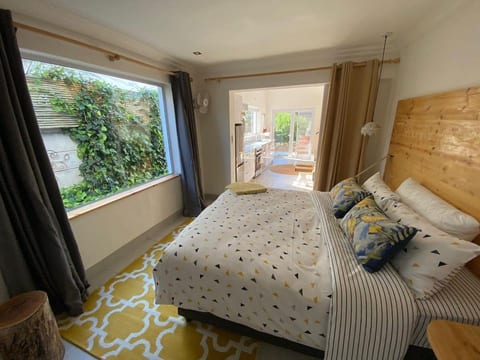 Secluded Idil in the Heart of Kommetjie image 1