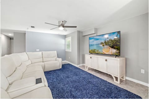 Pompano Palms