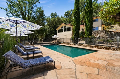 Poolside lounging in the heart of Napa Valley