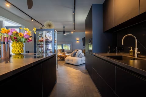 Sea Front Luxury Villa