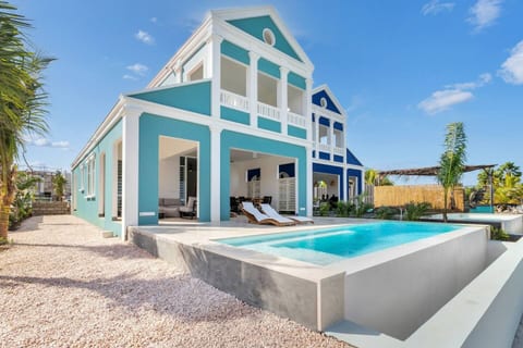 Waterdream Villa