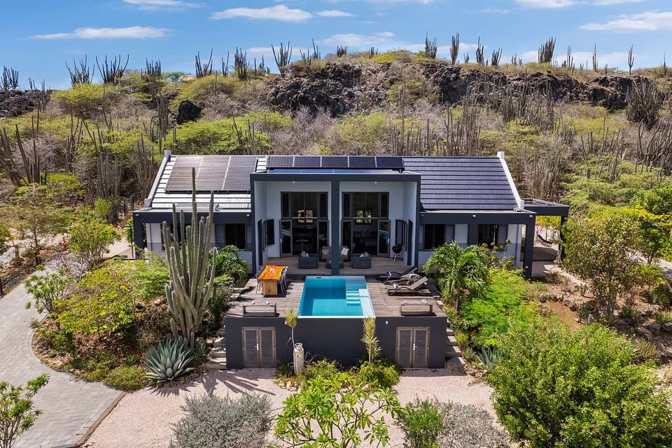 Nature Villa w/guesthouse - Kralendijk