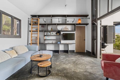 Nature Villa w/guesthouse