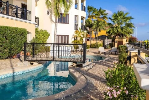 La Elegancia ocean front Pearl