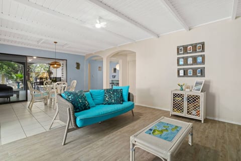 Blue Destination Hamlet Oasis