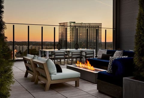 Spacious Pool-Level Condo • Free Parking • Gym image 3