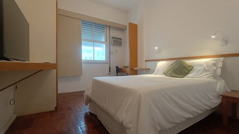Ipanema beachside comfort, great price image 1