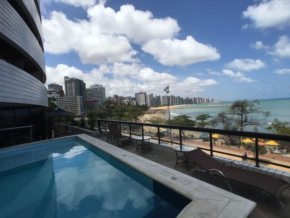 Othon Palace: piscina
