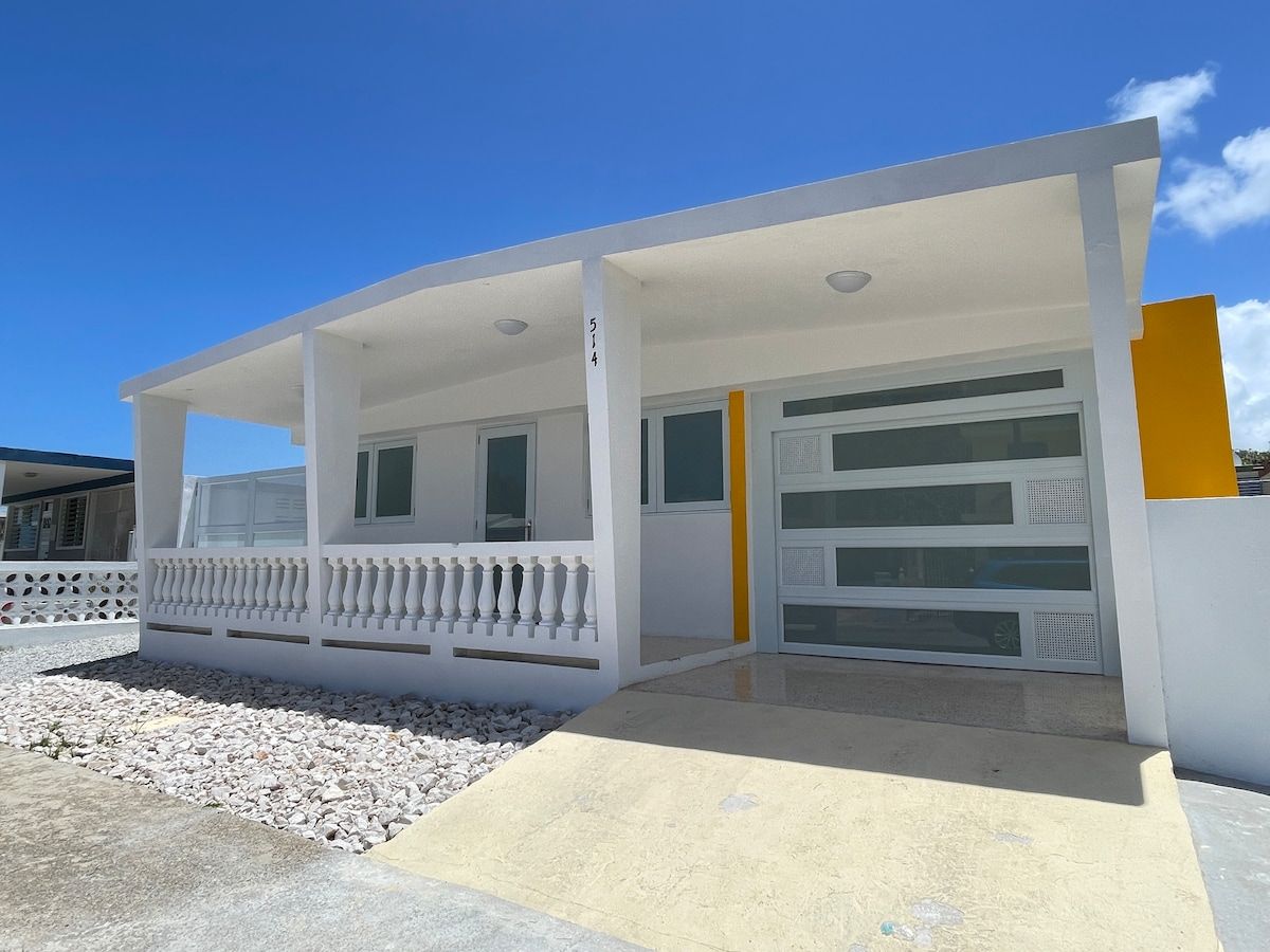 Top Location, Fully Equipped & Solar Energy!