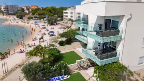 Apartments Luxury Beachfront Apartment with Sea View - Unit 379074-13