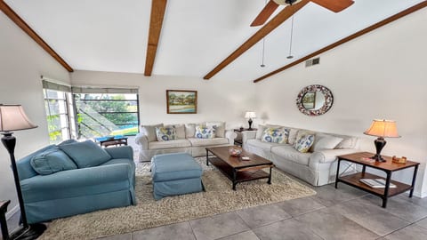 Belle Paradise, heated Pool boating, Oasis of calm
