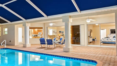 Boaters Dream, S. Terr, Pool, Yacht Club, Boating