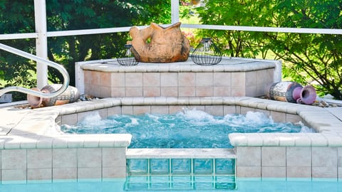 Su Casa - XXL pool area, Pool/Spa 3 Bedroom 2 Bath