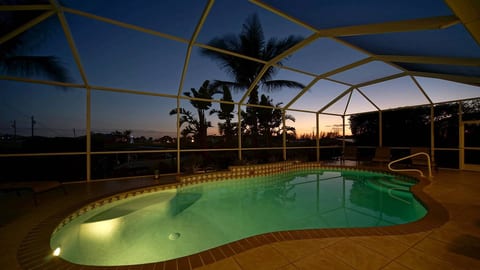 Camille with Boat, MUST SEE, modern furniture,Pool