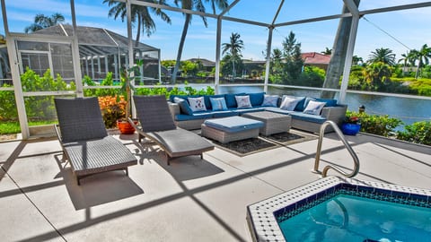 Seascape - Spa/Whilrpool, South Terrace, 4 Bedroom