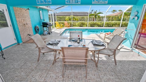 Orange Cove, heated Pool, Oasis of calm - Look