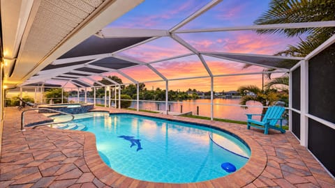 Casa de La Vista – Pool & Spa with lakefront view