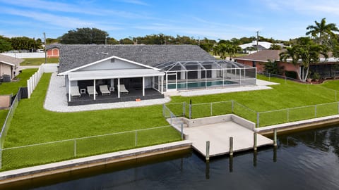 Talita | Canal Home, Heated Pool & fanced Yard