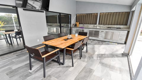 Talita | Canal Home, Heated Pool & fanced Yard