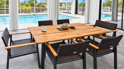 Talita | Canal Home, Heated Pool & fanced Yard