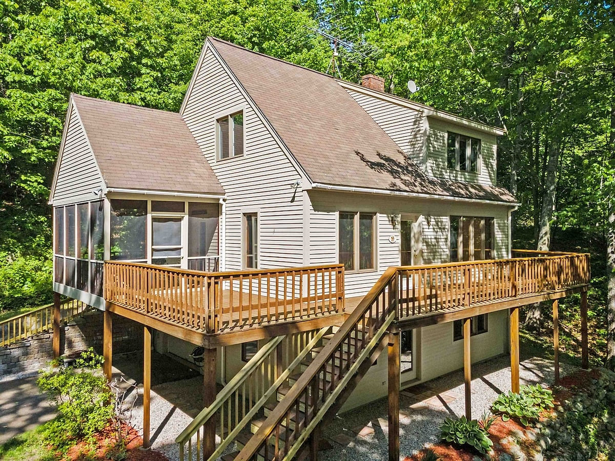 Lake Kanasatka Escape with Private Beach Access