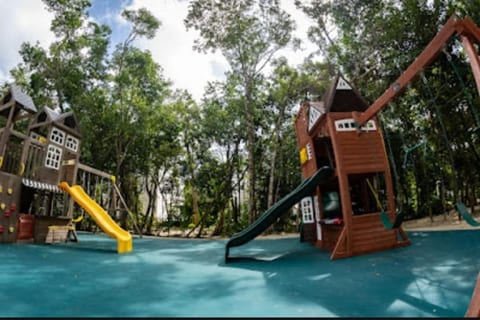 Selva Escondida Vacation condo