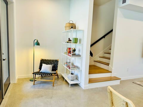 Private gated townhome near SoFi Stadium image 4