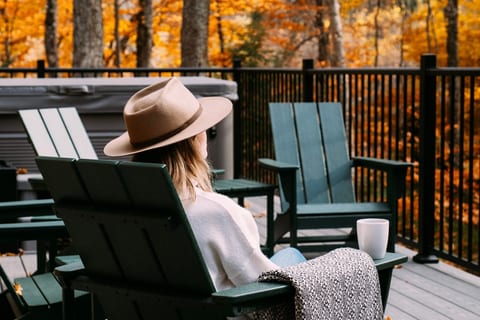 Relaxation on the deck.-