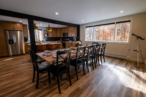 Large group dining space.-