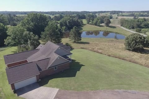 The southern brick family farm