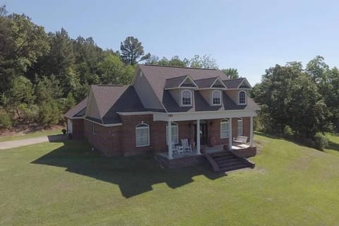 The southern brick family farm