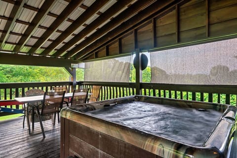 Hideout Haven Hot Tub Private Pool