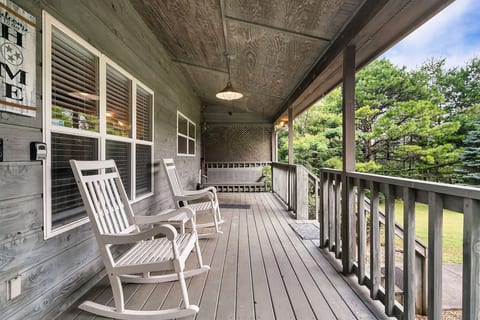 The Upper Room Gatlinburg Cabin