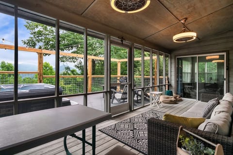 The Upper Room Gatlinburg Cabin