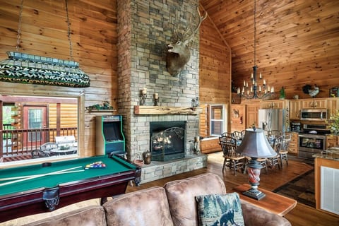 A Step Above Gatlinburg Luxury Cabin