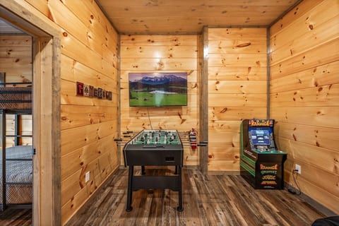 Blue Ridge Bliss Luxury Cabin with Indoor Pool