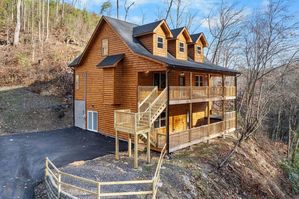 Timberline Haven Gatlinburg Cabin - Gatlinburg